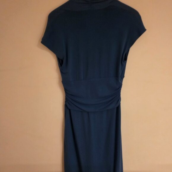 Dress - Picture 4 of 5